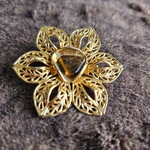 Vintage Gold Tone Filigree Flower Brooch Pin Tiger’s Eye Stone MCM Boho 1960s